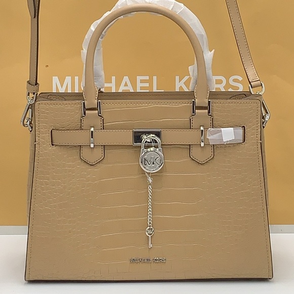 MICHAEL KORS HAMILTON MEDIUM SATCHEL
COLOR: Camel
NWT - Picture 14 of 16